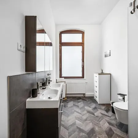 Appartement Infinity Kaiser Wilhelm Bruecke