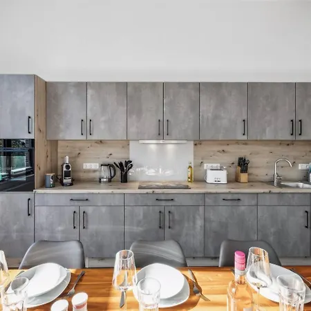 Infinity Kaiser Wilhelm Bruecke Appartement Wilhelmshaven