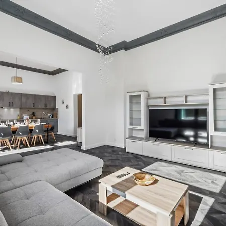 Infinity Kaiser Wilhelm Bruecke Wilhelmshaven