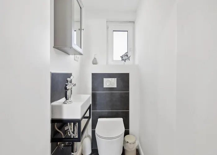 Infinity Kaiser Wilhelm Bruecke *