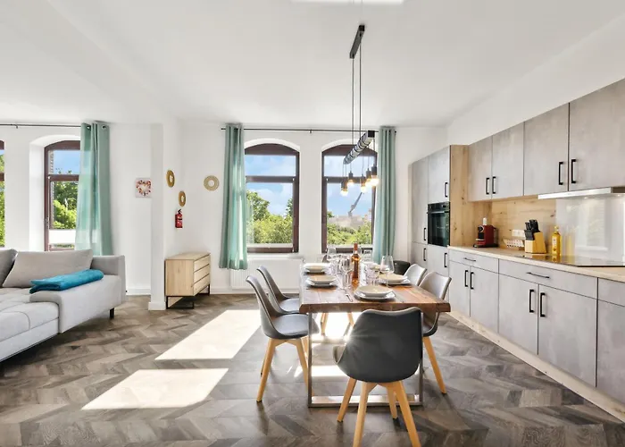 Infinity Kaiser Wilhelm Bruecke *